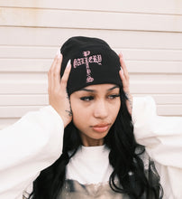 Load image into Gallery viewer, “PLAYSGALLERY” Winter Fleece Skully
