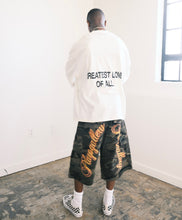 Load image into Gallery viewer, "PLAYS SCRIPT" Baggy Camo 3/4 Cargo Shorts
